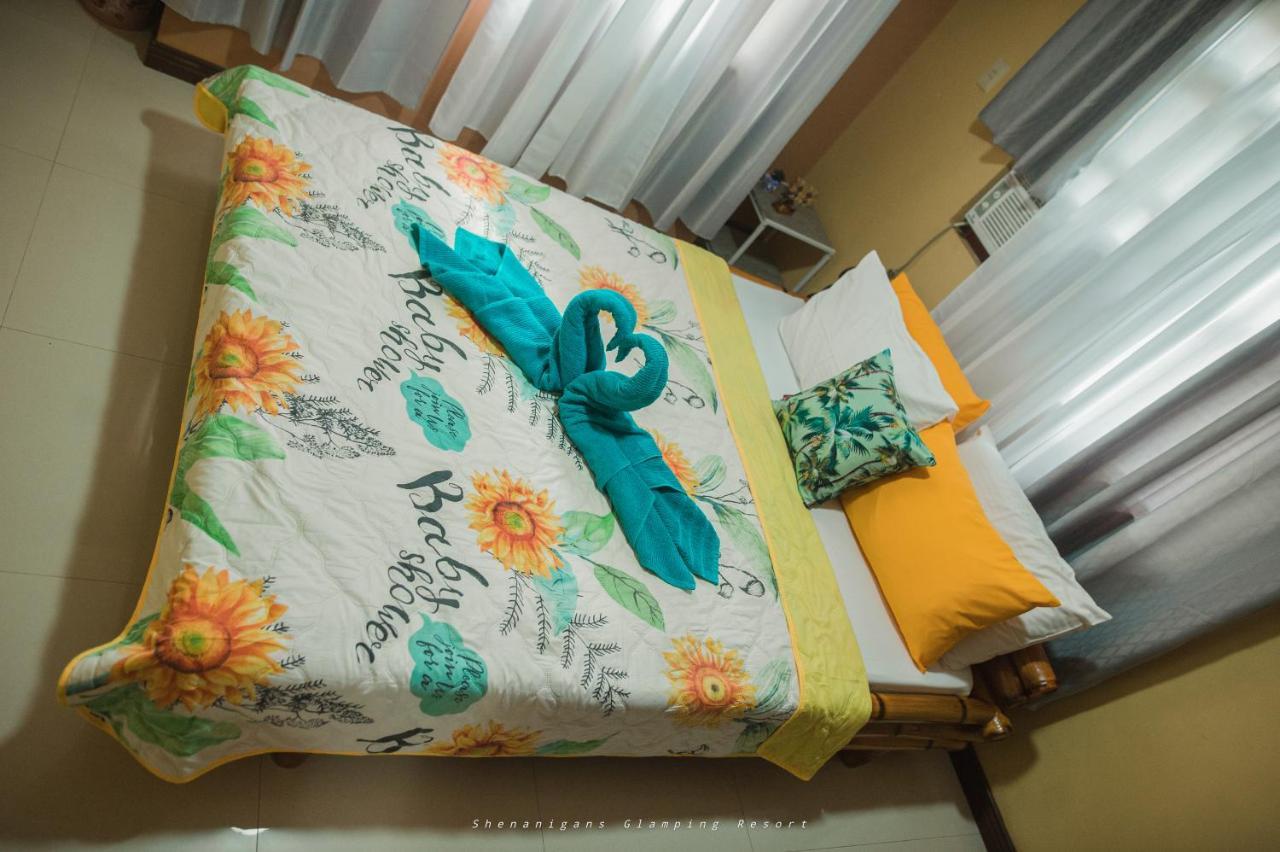 Shenanigans Glamping Resort Zamboanguita  Luaran gambar