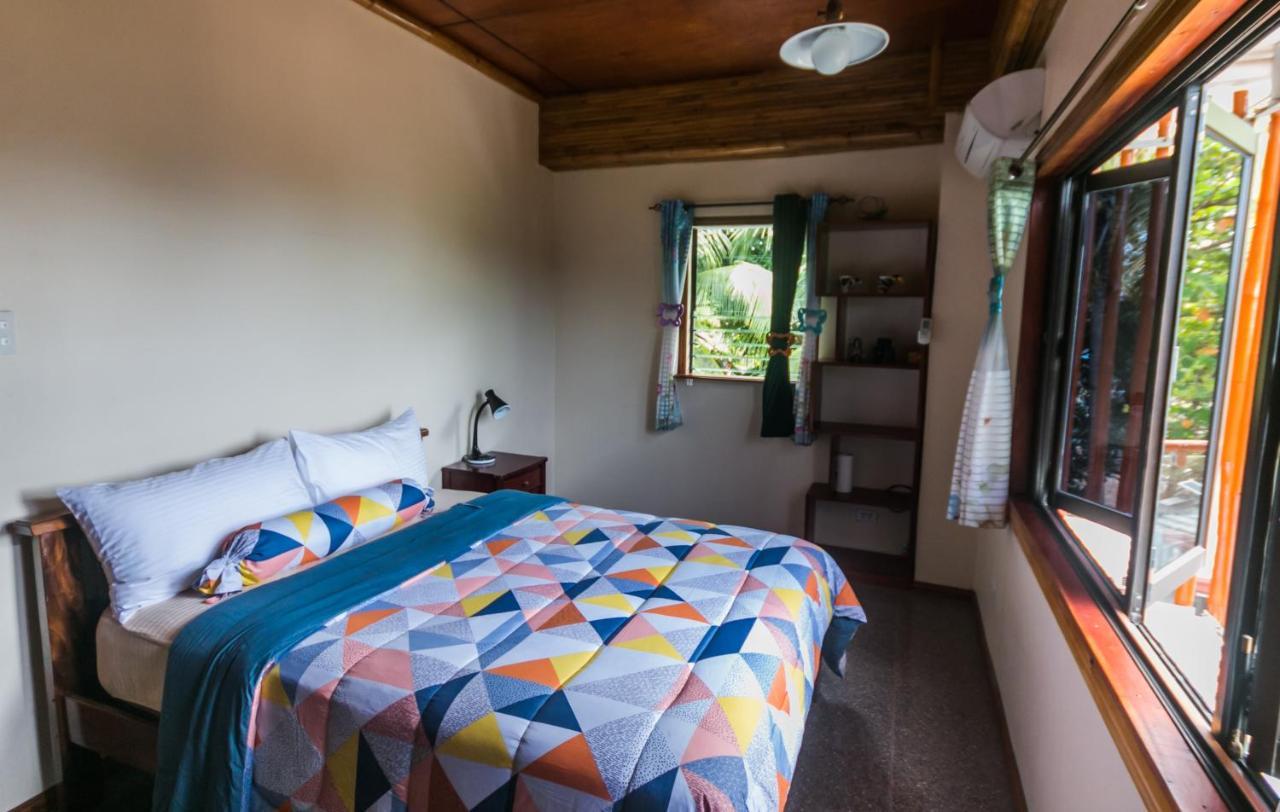 Shenanigans Glamping Resort Zamboanguita  Luaran gambar
