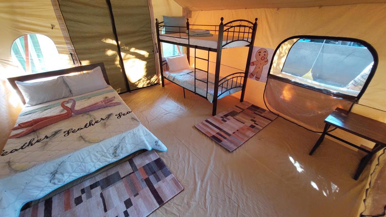 Shenanigans Glamping Resort Zamboanguita  Luaran gambar